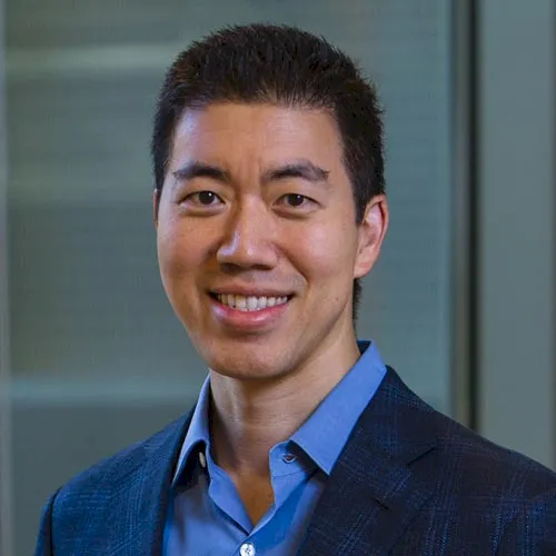 summit-headshots_0015_liu-d