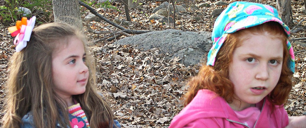 A childhood photo of cousins Ashley and Lauren blog-mid-giannetti